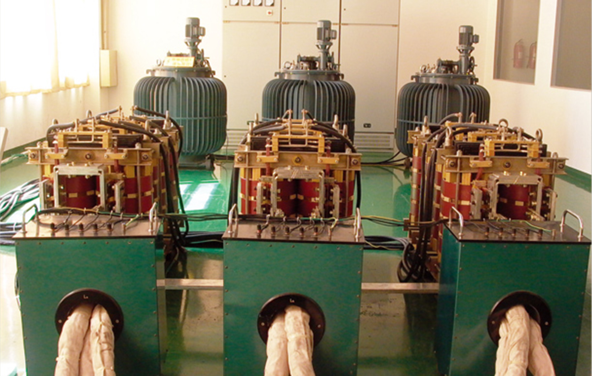 大電流試驗(yàn)設(shè)備